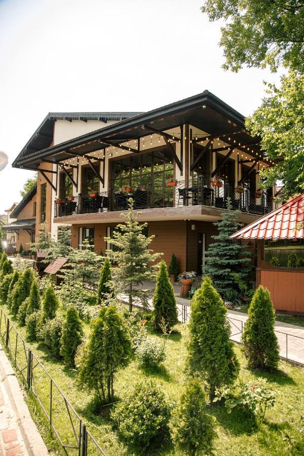 Near The Lake 3* Lviv